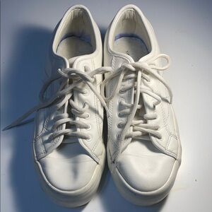 Sincerely Jules White Women's Shoes